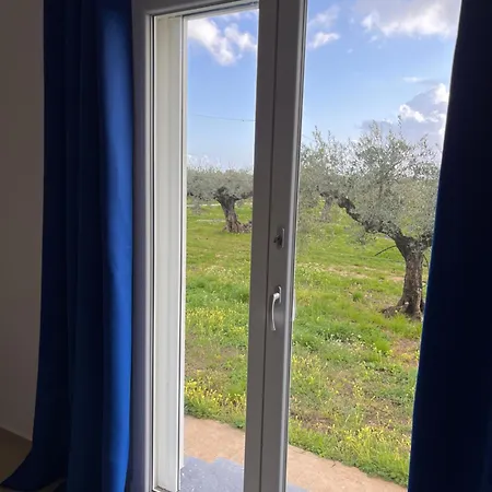 Bed & Breakfast Giardino Del Belice 3*